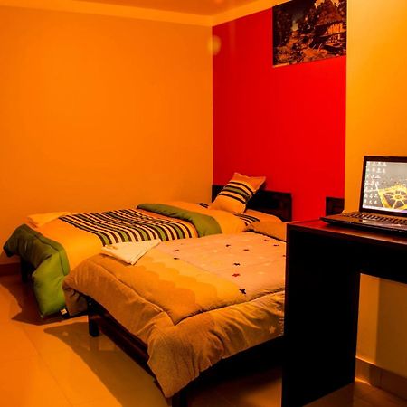 Buenas Noches Hostal 查查波亚斯 外观 照片