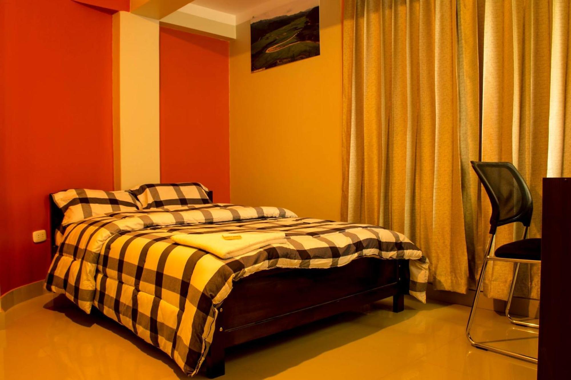 Buenas Noches Hostal 查查波亚斯 外观 照片