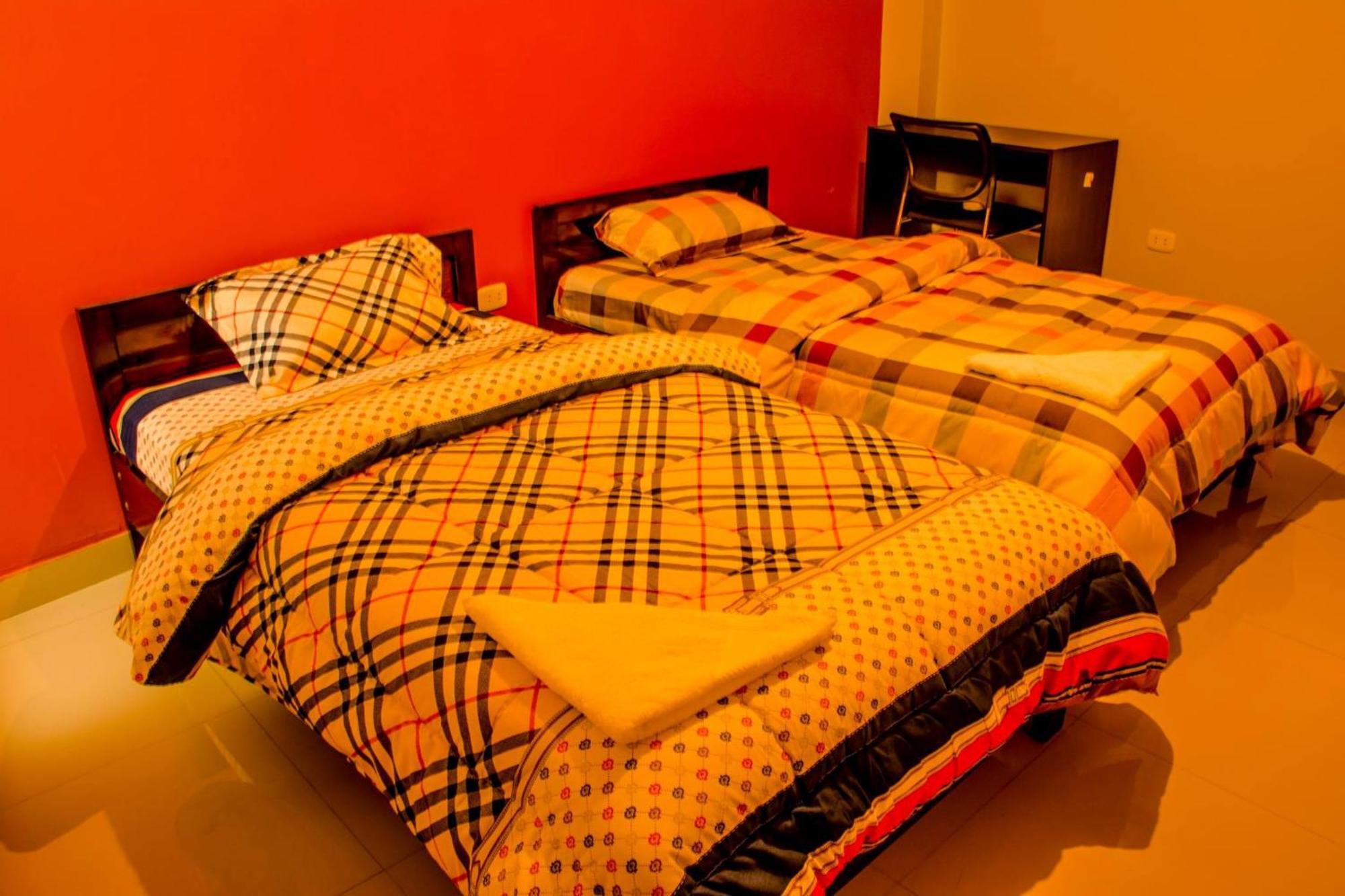 Buenas Noches Hostal 查查波亚斯 外观 照片