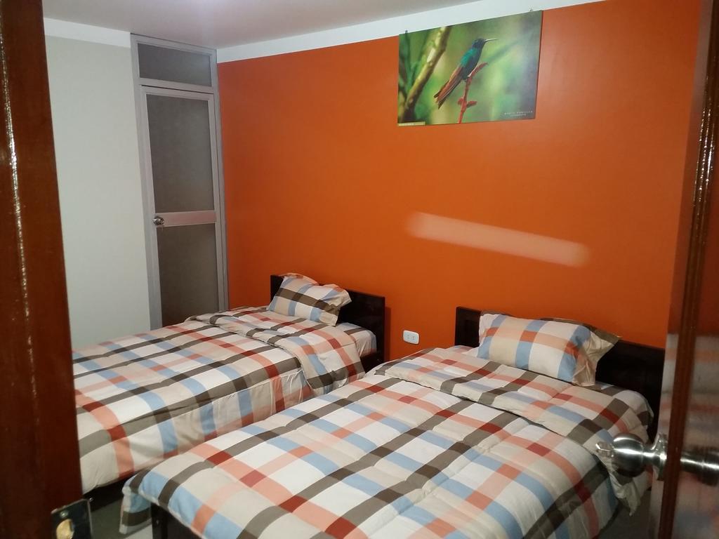 Buenas Noches Hostal 查查波亚斯 外观 照片