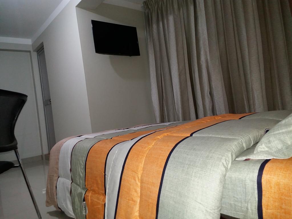Buenas Noches Hostal 查查波亚斯 外观 照片