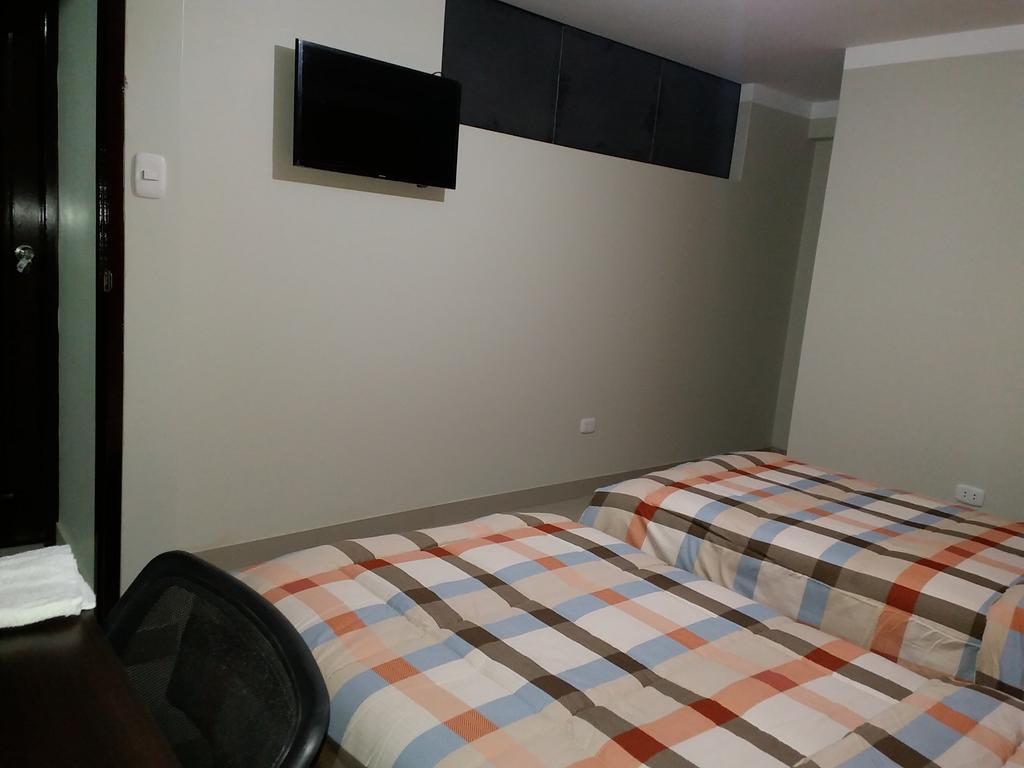 Buenas Noches Hostal 查查波亚斯 外观 照片