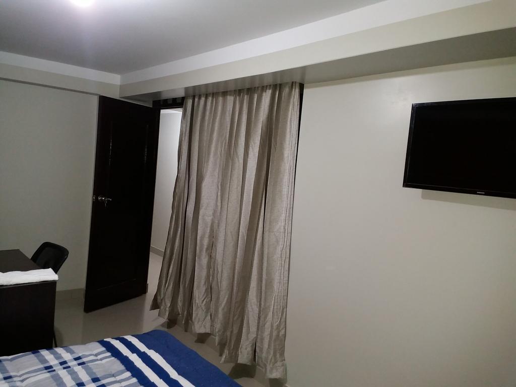 Buenas Noches Hostal 查查波亚斯 外观 照片