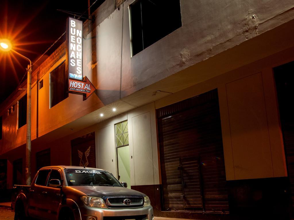 Buenas Noches Hostal 查查波亚斯 外观 照片