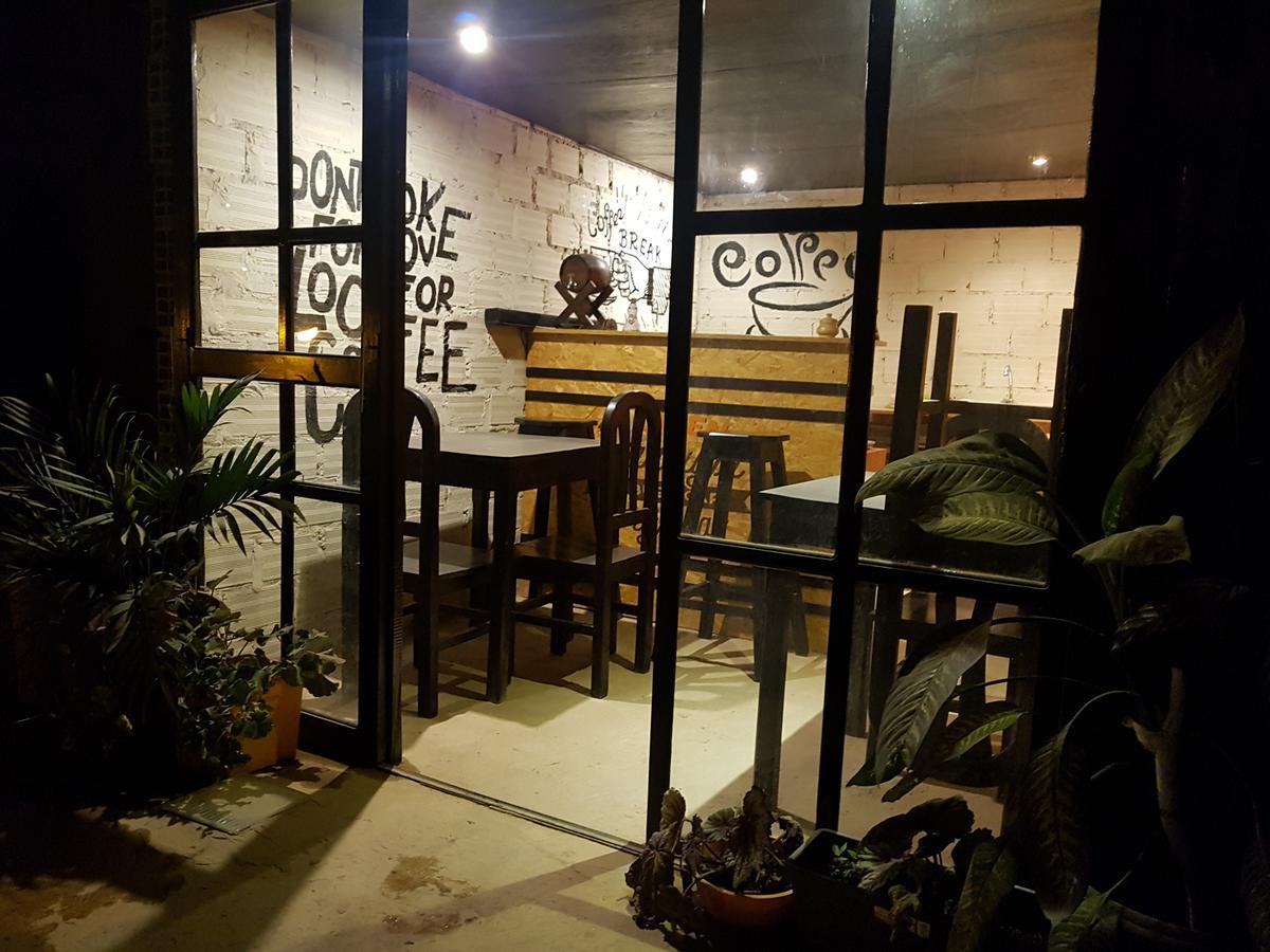 Buenas Noches Hostal 查查波亚斯 外观 照片
